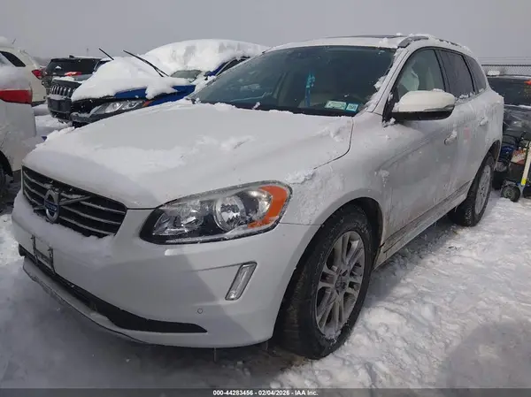 YV440MDK1G2928299 2016 VOLVO XC60 - Image 2