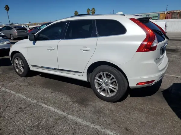 YV440MDK2G2779014 2016 VOLVO XC60 - Image 2