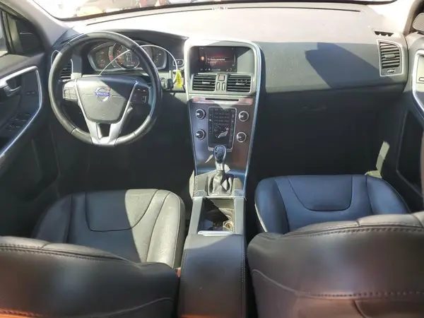 YV440MDK2G2779014 2016 VOLVO XC60 - Image 8