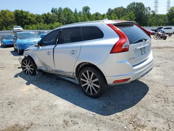 YV440MDK3G2901380 2016 VOLVO XC60 - Image 2
