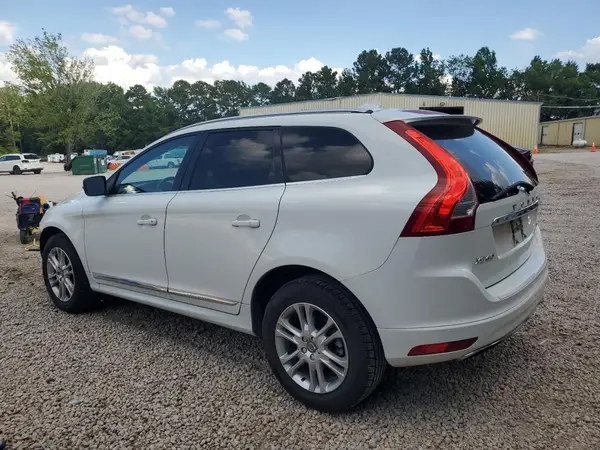 YV440MDK5G2775846 2016 VOLVO XC60 - Image 2