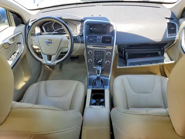 YV440MDK5G2784837 2016 VOLVO XC60 - Image 8