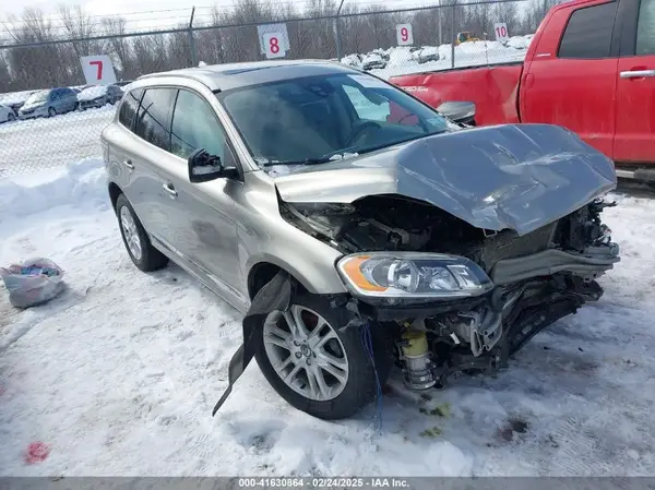 YV440MDK5G2796227 2016 VOLVO XC60 - Image 1