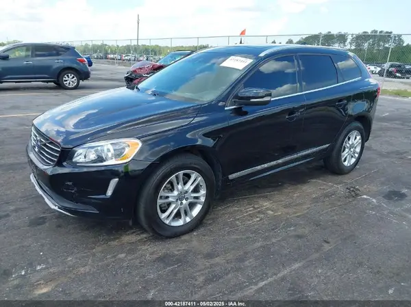 YV440MDK5G2844325 2016 VOLVO XC60 - Image 2