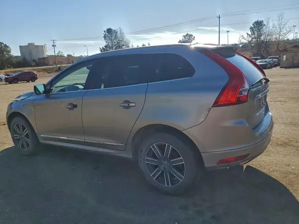 YV440MDK5G2850092 2016 VOLVO XC60 - Image 2