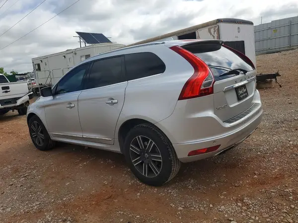 YV440MDK5G2850156 2016 VOLVO XC60 - Image 2