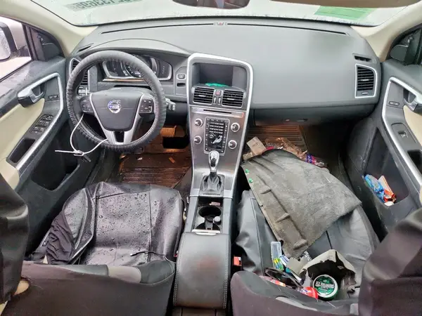 YV440MDK5G2869080 2016 VOLVO XC60 - Image 8