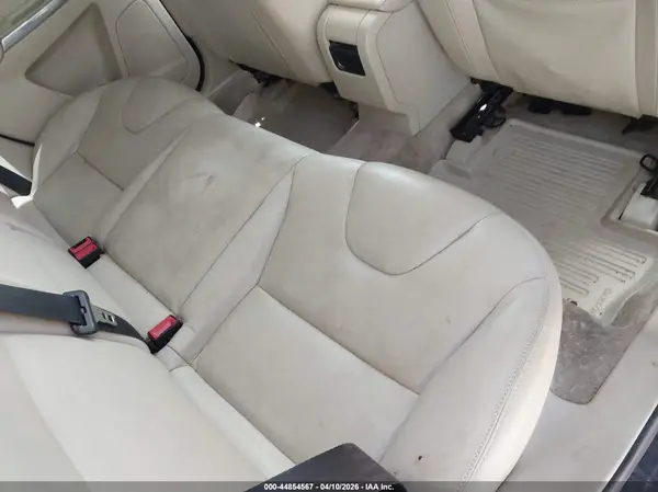 YV440MDK6G2802312 2016 VOLVO XC60 - Image 8