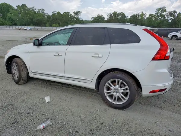 YV440MDK7G2890366 2016 VOLVO XC60 - Image 2