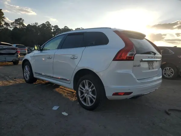 YV440MDK7G2911653 2016 VOLVO XC60 - Image 2