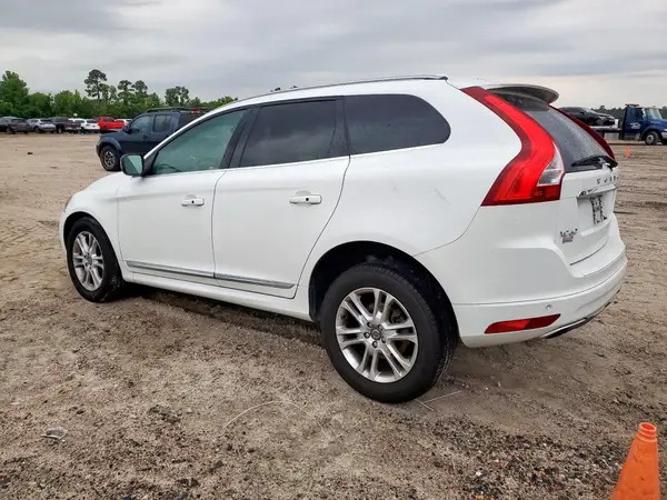 YV440MDK8G2787098 2016 VOLVO XC60 - Image 2