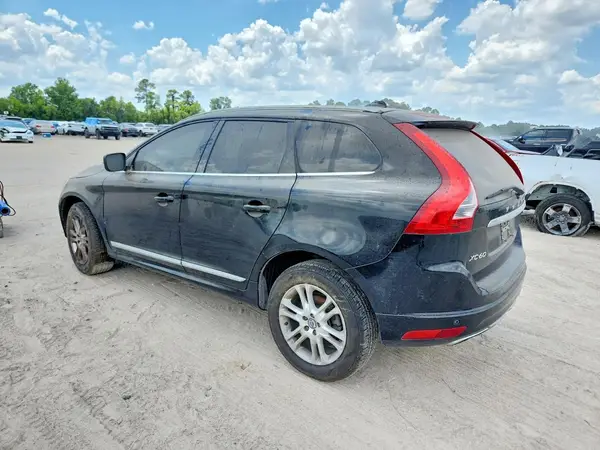 YV440MDK8G2787456 2016 VOLVO XC60 - Image 2