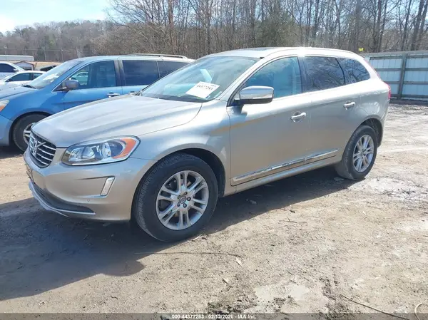 YV440MDK8G2830600 2016 VOLVO XC60 - Image 2