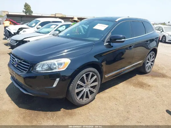 YV440MDK9G2857868 2016 VOLVO XC60 - Image 2