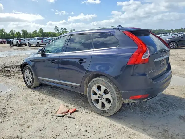YV440MDK9G2867042 2016 VOLVO XC60 - Image 2