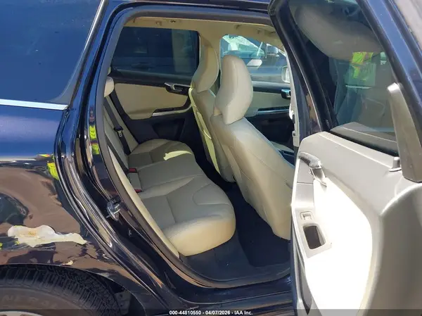 YV440MDK9G2904994 2016 VOLVO XC60 - Image 8