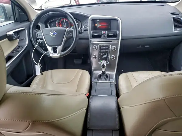 YV440MDK9G2910844 2016 VOLVO XC60 - Image 8