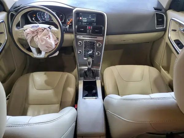 YV440MDKXG2781917 2016 VOLVO XC60 - Image 8