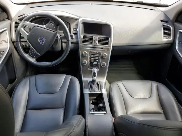 YV440MDKXG2863226 2016 VOLVO XC60 - Image 8
