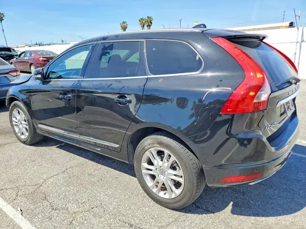 YV440MDKXG2901229 2016 VOLVO XC60 - Image 2