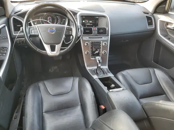YV440MDM1G2791527 2016 VOLVO XC60 - Image 8