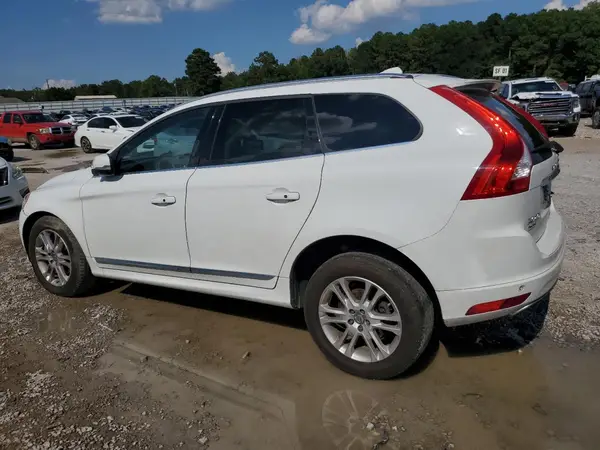 YV440MDM1G2820976 2016 VOLVO XC60 - Image 2