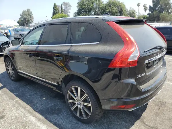 YV440MDM1G2887772 2016 VOLVO XC60 - Image 2