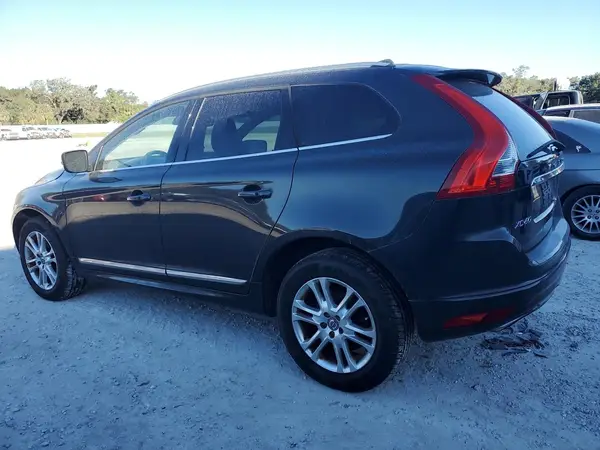 YV440MDM2G2856630 2016 VOLVO XC60 - Image 2