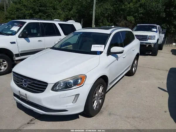 YV440MDM3G2863571 2016 VOLVO XC60 - Image 2
