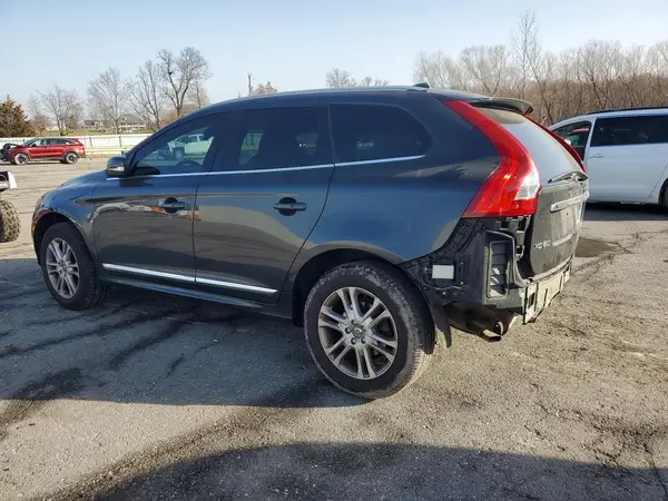YV440MDM5G2808734 2016 VOLVO XC60 - Image 2