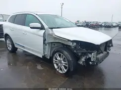 YV440MDM5G2860915 2016 VOLVO XC60