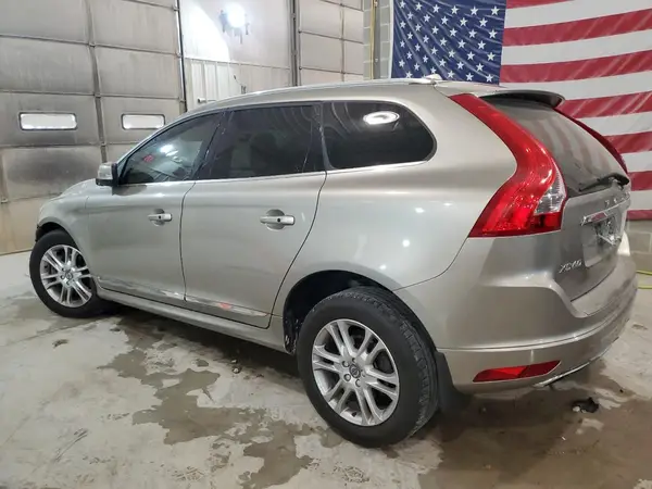 YV440MDM9G2839677 2016 VOLVO XC60 - Image 2