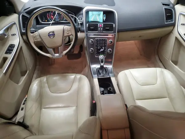 YV440MDMXG2791722 2016 VOLVO XC60 - Image 8
