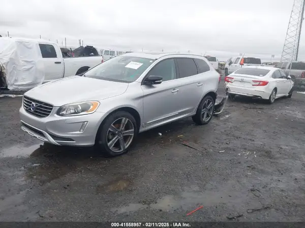 YV440MDR0H2198173 2017 VOLVO XC60 - Image 2