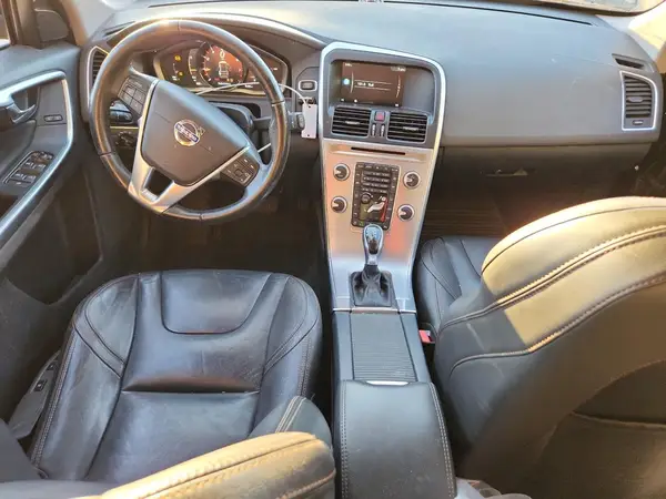 YV440MDR1H2034799 2017 VOLVO XC60 - Image 8