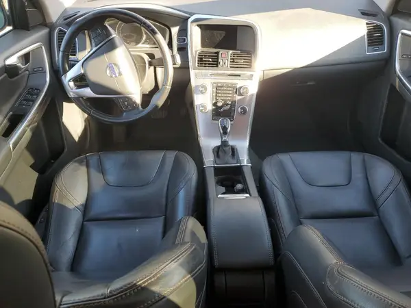 YV440MDR1H2062845 2017 VOLVO XC60 - Image 8