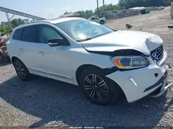 YV440MDR2H2154515 2017 VOLVO XC60