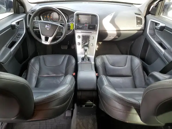 YV440MDR3H2035503 2017 VOLVO XC60 - Image 8