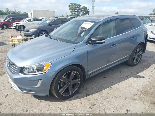 YV440MDR3H2064953 2017 VOLVO XC60 - Image 2