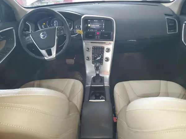 YV440MDR3H2157276 2017 VOLVO XC60 - Image 8