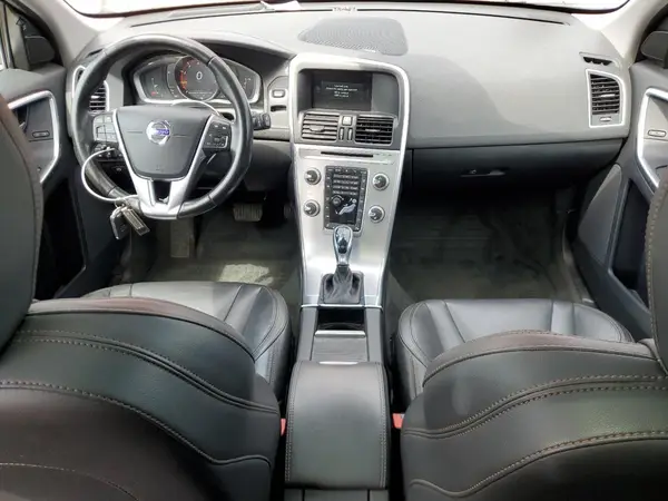 YV440MDR4H2094480 2017 VOLVO XC60 - Image 8