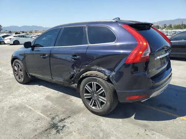 YV440MDR4H2129504 2017 VOLVO XC60 - Image 2
