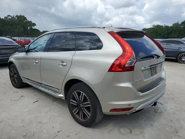YV440MDR6H2113966 2017 VOLVO XC60 - Image 2