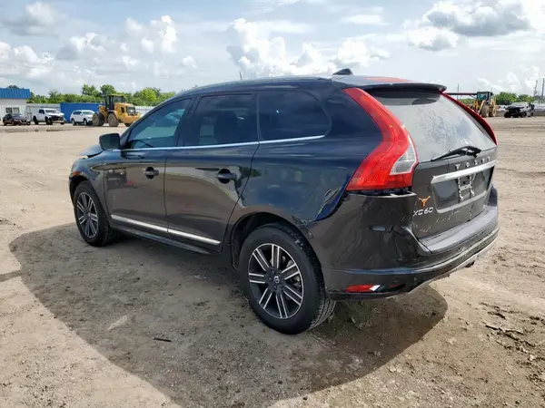 YV440MDR7H2141596 2017 VOLVO XC60 - Image 2