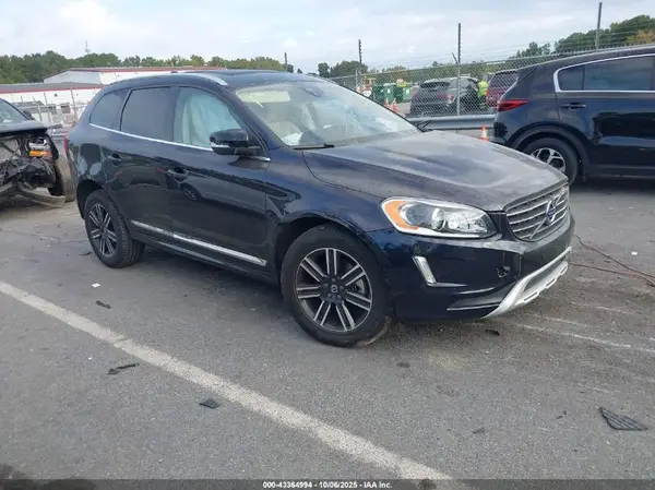 YV440MDR7H2226180 2017 VOLVO XC60 - Image 1