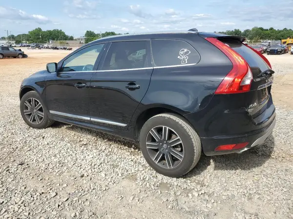 YV440MDR8H2035593 2017 VOLVO XC60 - Image 2