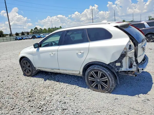 YV440MDR8H2217763 2017 VOLVO XC60 - Image 2