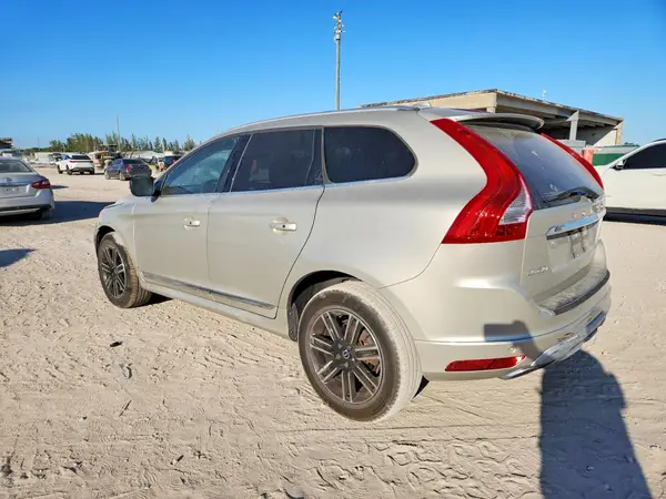 YV440MDR9H2109913 2017 VOLVO XC60 - Image 2