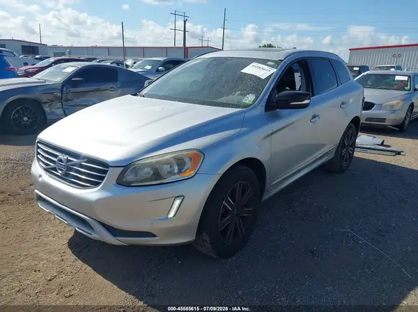 YV440MDR9H2200583 2017 VOLVO XC60 - Image 2