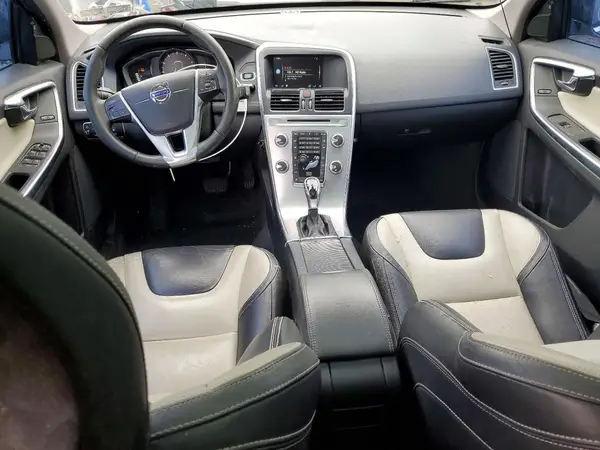YV440MDRXH2035739 2017 VOLVO XC60 - Image 8